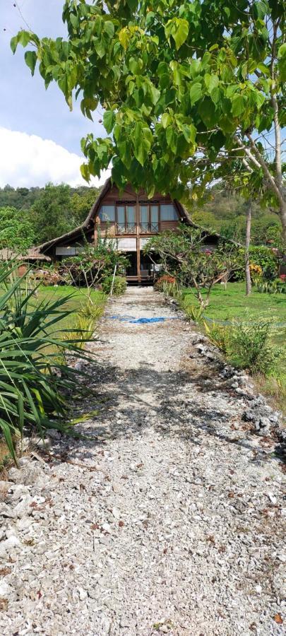 Alam Karang Hotel Gili Gede Exterior photo